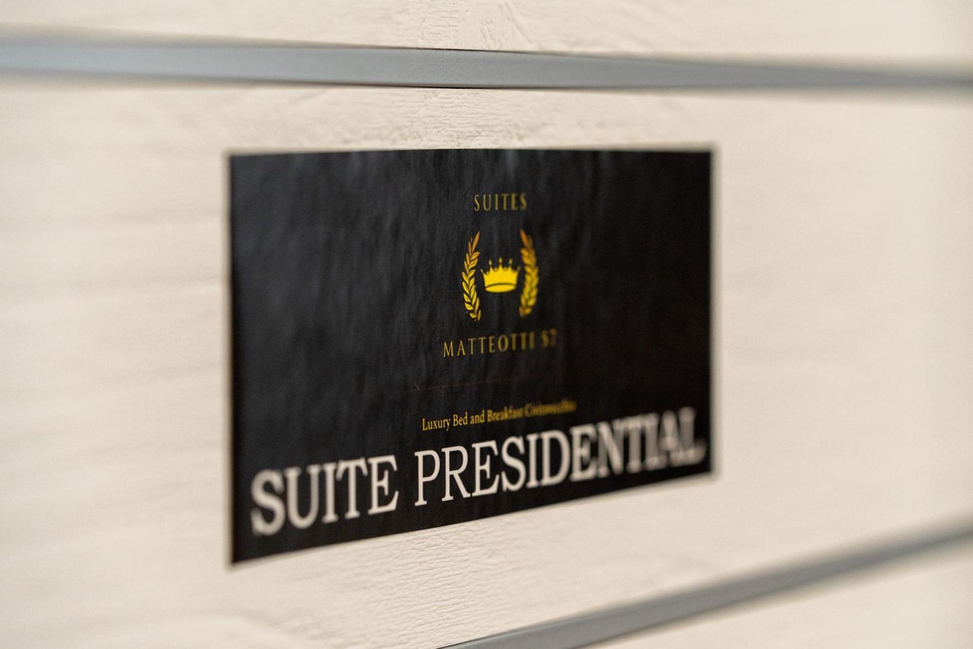 Suites Matteotti 57 Civitavecchia Exterior foto